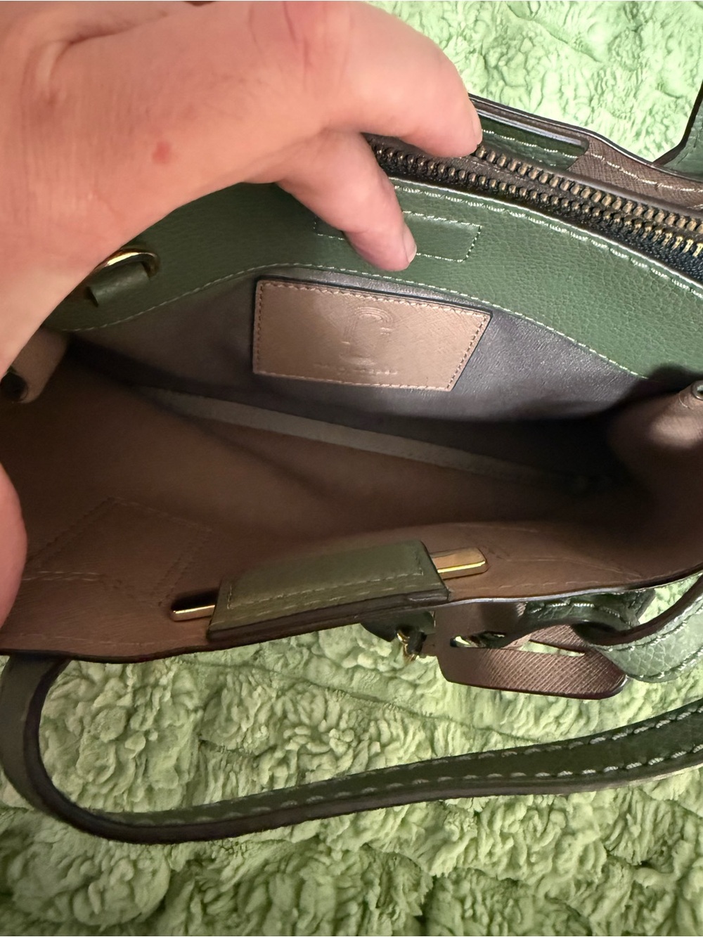 NWOT Marc Jacobs Pebble Leather Green Moss Editor Purse - Picture 6 of 8